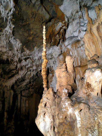 concrezioni nella saletta terminale